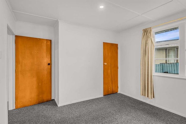 Photo of property in 25 Porritt Place, Waipukurau, 4200