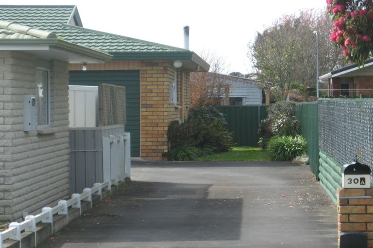 Photo of property in 2/30 Orlando Street, Stratford, 4332