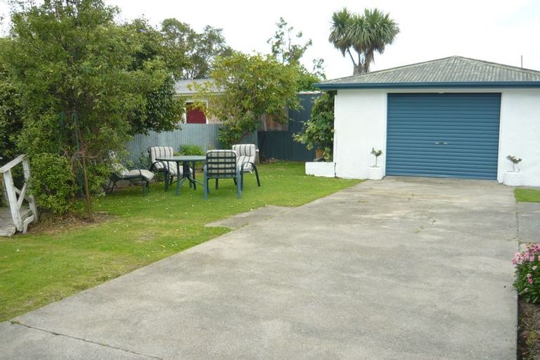 Photo of property in 42 Parsonage Road, Waimate, 7924