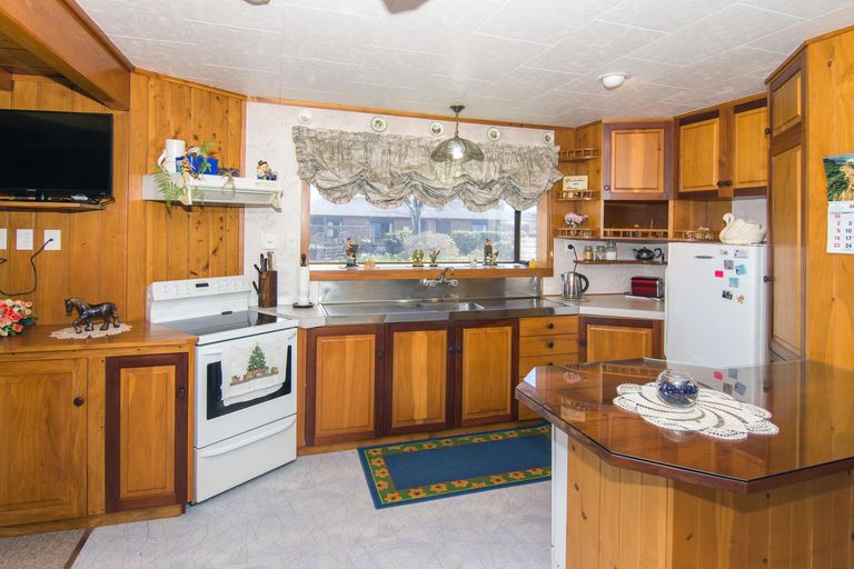 Photo of property in 36 South Belt, Solway, Masterton, 5810