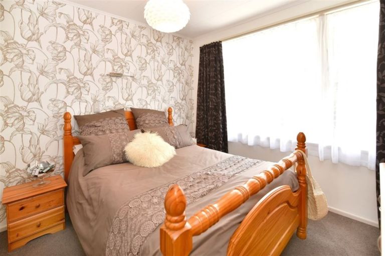 Photo of property in 622a Whangaparaoa Road, Stanmore Bay, Whangaparaoa, 0932