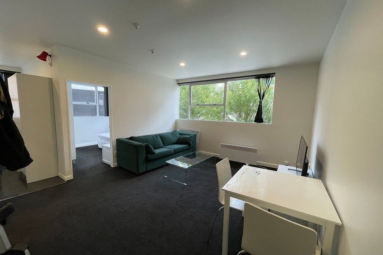 Photo of property in Regency Apartments, 2e/49 Manners Street, Te Aro, Wellington, 6011