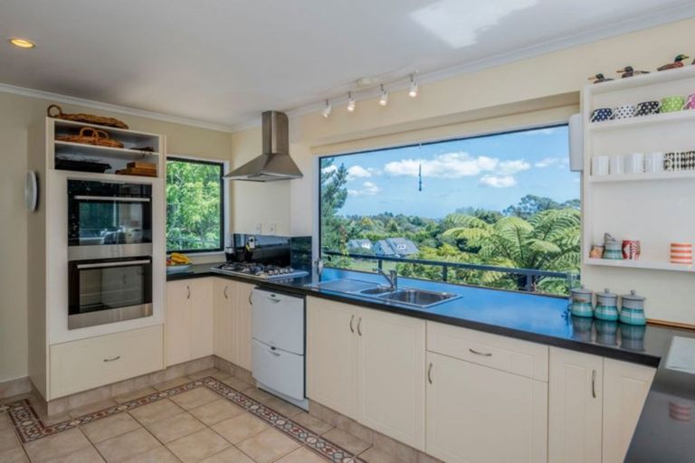 Photo of property in 38 Greenwood Boulevard, Otaki, 5512