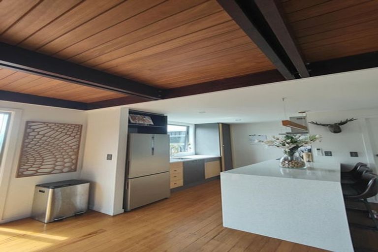 Photo of property in 2/146 Soleares Avenue, Mount Pleasant, Christchurch, 8081