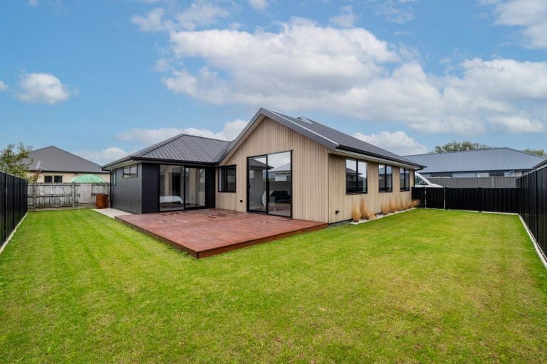 Photo of property in 99 Hoffman Court, Waikiwi, Invercargill, 9810