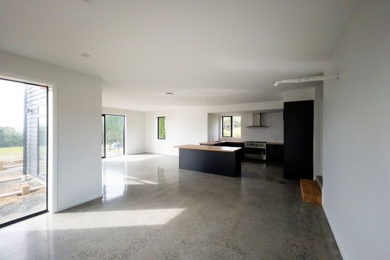 Photo of property in 1047 Highcliff Road, Sandymount, Dunedin, 9077