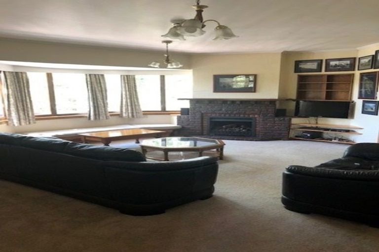 Photo of property in 1 Waimea Road, Nelson South, Nelson, 7010