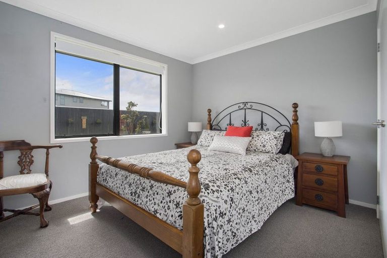 Photo of property in 19 Wairere Rise, Omokoroa, 3114