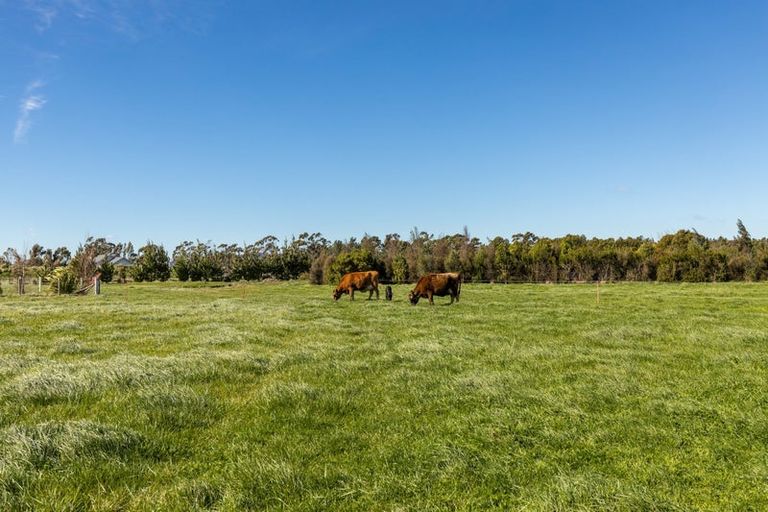 Photo of property in 92 Beacon Road, Dillons Point, Blenheim, 7273