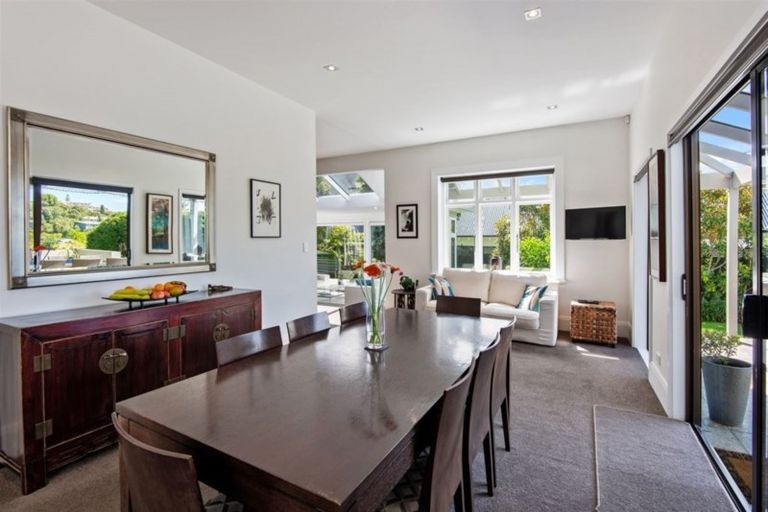 Photo of property in 21 Hackthorne Road, Cashmere, Christchurch, 8022