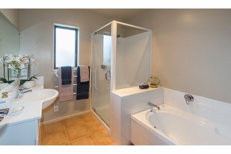 Photo of property in 19 Studholme Street, Somerfield, Christchurch, 8024