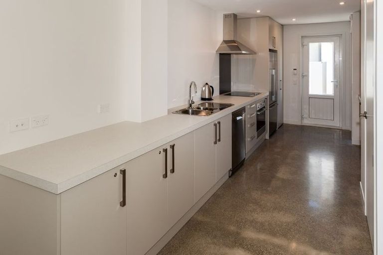 Photo of property in 8/57 Matipo Street, Riccarton, Christchurch, 8041