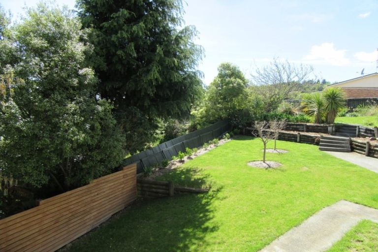 Photo of property in 9 Oaklands Grove, Clouston Park, Upper Hutt, 5018