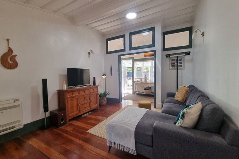 Photo of property in 4 Trotter Avenue, Waiomu, Thames, 3575