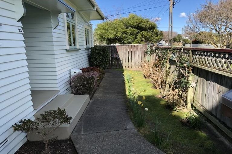 Photo of property in 22 Fuller Grove, Woburn, Lower Hutt, 5010