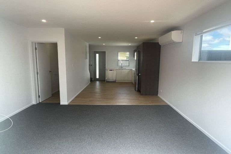 Photo of property in 4/111 Osborne Street, Waltham, Christchurch, 8011