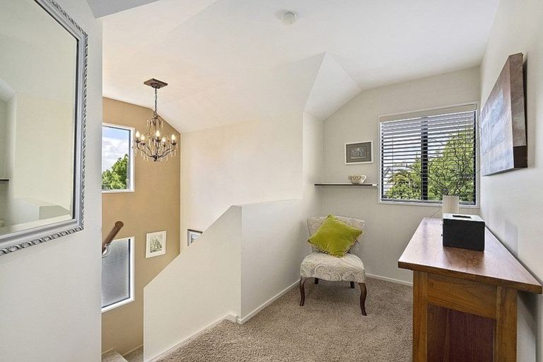 Photo of property in 52 Fairway Drive, Shirley, Christchurch, 8061