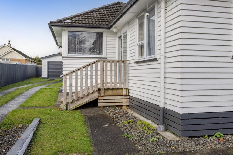 Photo of property in 3 Falstaff Street, Stratford, 4332