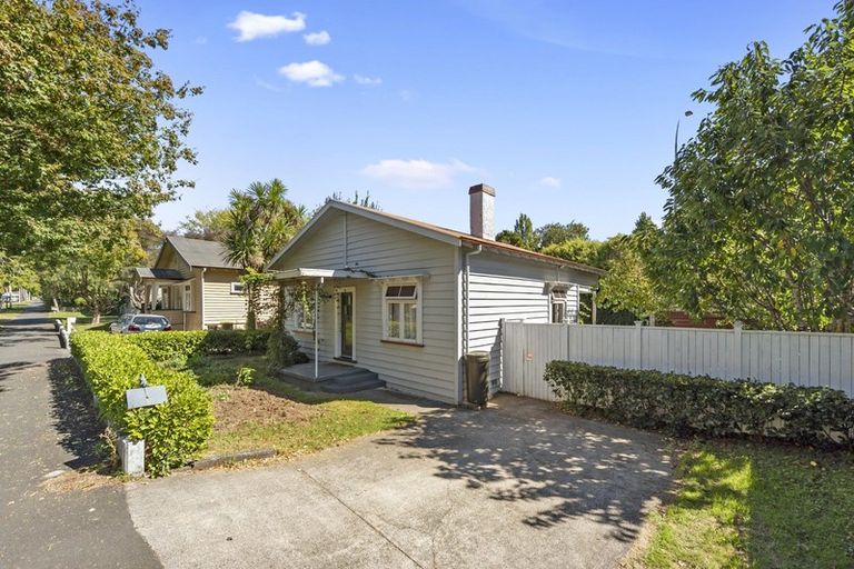 Photo of property in 25 Myrtle Street, Hamilton East, Hamilton, 3216