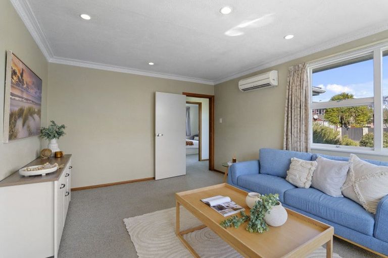 Photo of property in 46 Frensham Crescent, Woolston, Christchurch, 8062