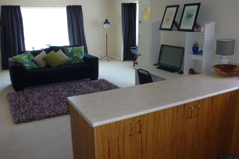 Photo of property in 1 The Mews, Palmerston North, 4410