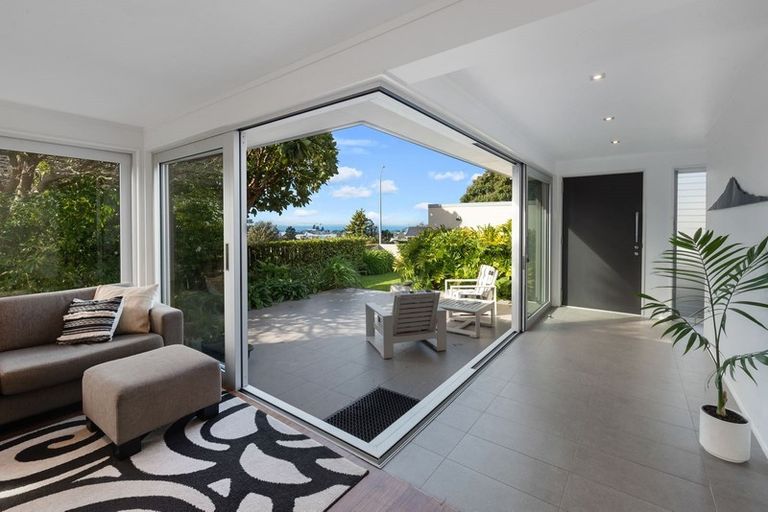 Photo of property in 12 Stapleford Crescent, Browns Bay, Auckland, 0630