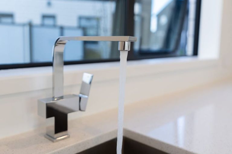 Photo of property in 4/183 Cambridge Terrace, Fairfield, Lower Hutt, 5011