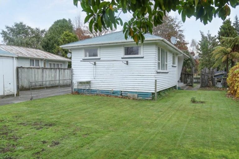 Photo of property in 30 Rangiamohia Road, Turangi, 3334
