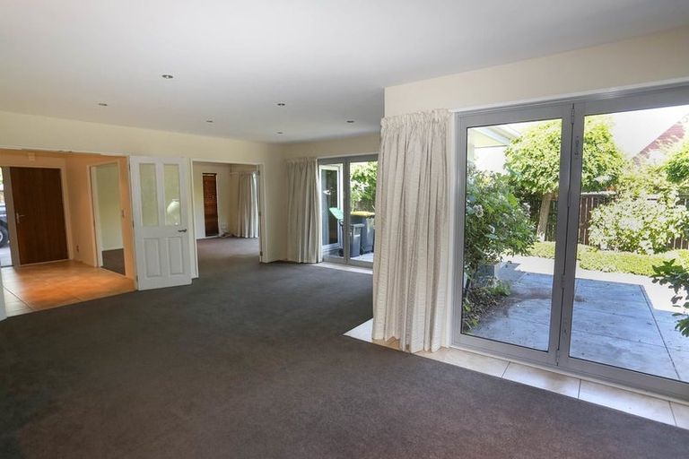Photo of property in 14 Rimu Street, Riccarton, Christchurch, 8041