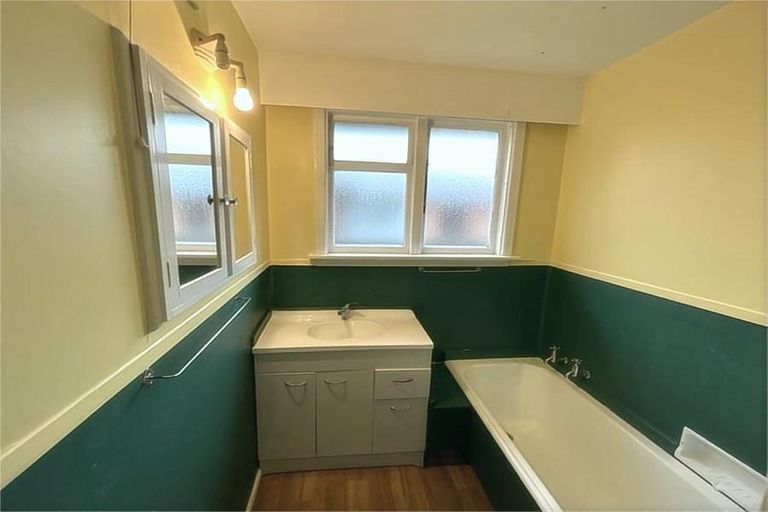 Photo of property in 19 Shearer Avenue, Papanui, Christchurch, 8052