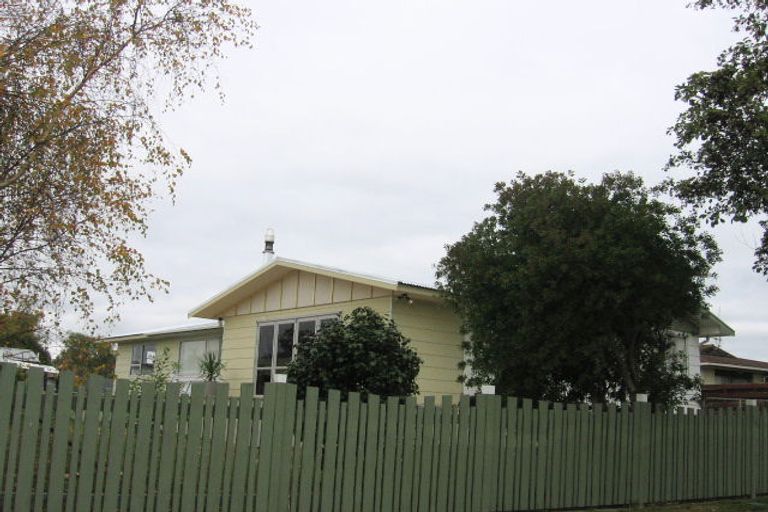 Photo of property in 3 Cascade Crescent, Westbrook, Palmerston North, 4412