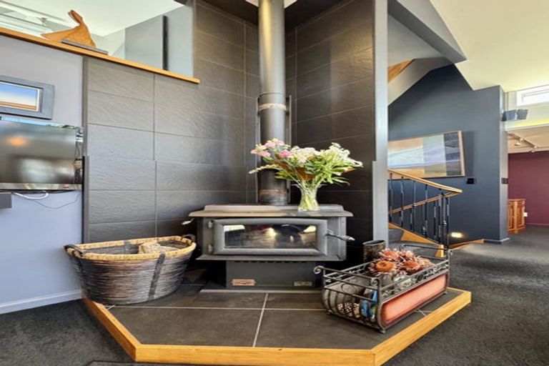 Photo of property in 45 The Crescent, Roseneath, Wellington, 6011