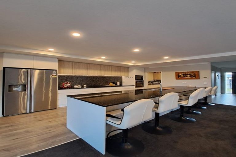 Photo of property in 10 Marangai Drive, Pegasus, 7612