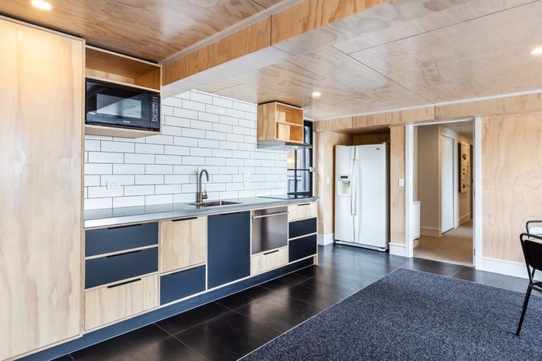 Photo of property in 224 Lake Terrace, Waipahihi, Taupo, 3330