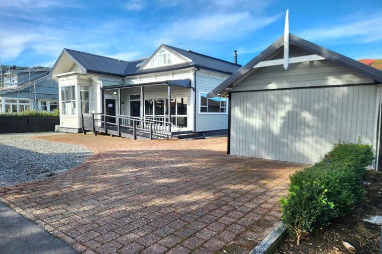 Photo of property in Sorbe't Hair, 41 High Street, Greymouth, 7805