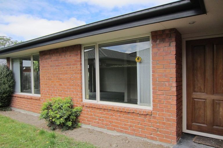 Photo of property in 5/30 Newnham Terrace, Upper Riccarton, Christchurch, 8041