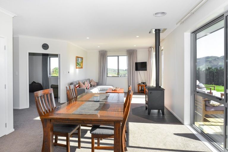 Photo of property in 1277 Maraetotara Road, Maraetotara, Havelock North, 4294