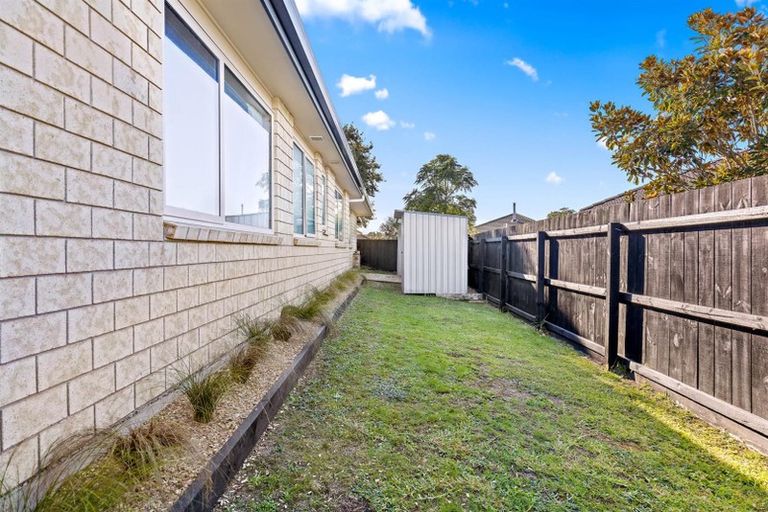 Photo of property in 41 Chic Gardens, Parakai, 0830