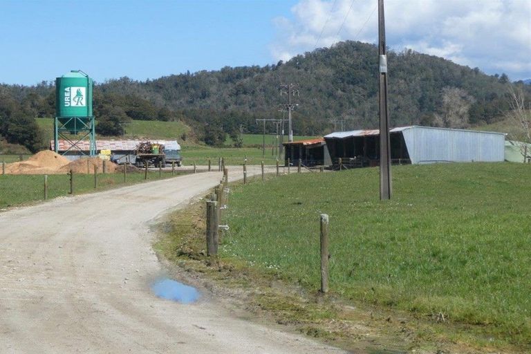 Photo of property in 738 Browns Creek Road, Inangahua, Reefton, 7895