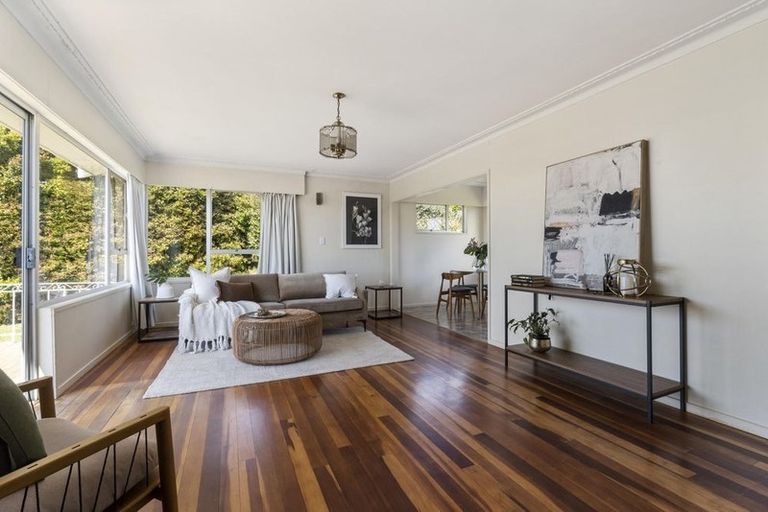 Photo of property in 53 Chequers Avenue, Glenfield, Auckland, 0629