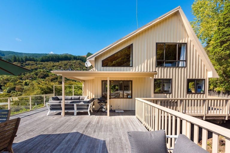 Photo of property in 44 Moetapu Bay Road, Moetapu Bay, Linkwater, 7282