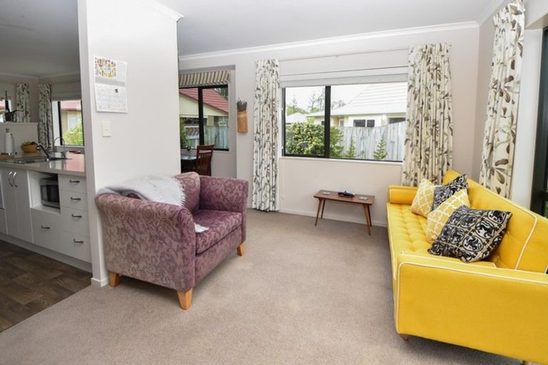 Photo of property in Villa Estate, 14/55 Armstrong Avenue, Carterton, 5713