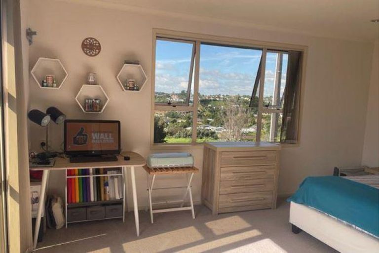 Photo of property in 6 Aotea Street, Welbourn, New Plymouth, 4312