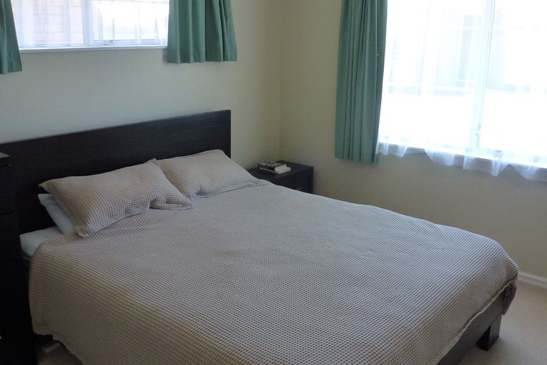 Photo of property in 1 The Mews, Palmerston North, 4410