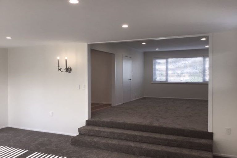 Photo of property in 2/17 Tristram Avenue, Forrest Hill, Auckland, 0620