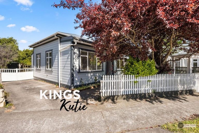 Photo of property in 156 Kings Crescent, Hutt Central, Lower Hutt, 5010