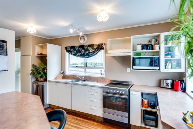 Photo of property in 10 Dinwiddie Avenue, Onekawa, Napier, 4110