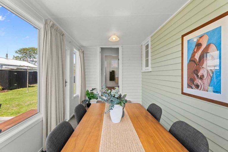 Photo of property in 8 Grey Street, Waitara, 4320