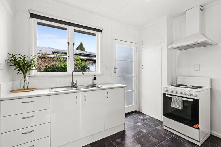 Photo of property in 2/201 Kenilworth Road, Mayfair, Hastings, 4122