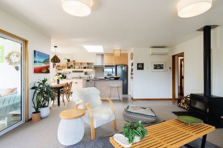 Photo of property in 69 Greenacres Street, Macandrew Bay, Dunedin, 9014